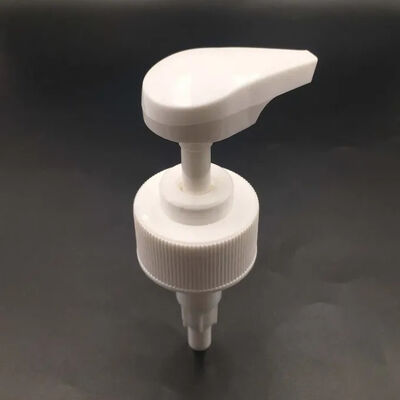 Plastikowa duża pompka do balsamu o pojemności 4,0 cm3 do butelek do pakowania kosmetyków
