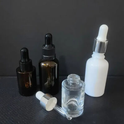 Gorąco sprzedawany produkt Ocz twarz olej eteryczny opakowanie kosmetyczne przejrzysty 15 ml 30 ml 50 ml Flat Square Glass Dropper Flask