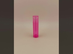 Małe, gładkie, przezroczyste, różowe opakowanie balsamu do ust do szminek