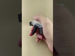 K101-4 Plastikowy pompkarz do włosów w kolorze białym i czarnym