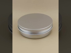 Niestandardowe, duże, srebrzyste aluminiowe etui z zakrętką do kosmetyków