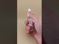 Delikatny design, przezroczysta, gładka, okrągła butelka z zakraplaczem do pielęgnacji skóry