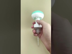 Ładny design, cyjanowy plastikowy dozownik w kształcie kwiatu do butelek z płynem do dezynfekcji rąk dla dzieci