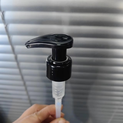 Wydajność 1,20 - 1,50 ml / T Pompa dozująca czarny balsam do szamponu do balsamu do ciała