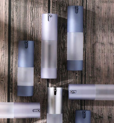 Plastic PP Empty 15ml 30ml 50ml Kosmetyczna bezpowietrzna pompa płyn serum butelka