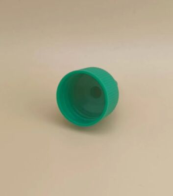 Zielona plastikowa czapka żelazowa z żebrami do butelek farbowych