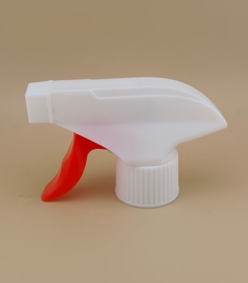 Biały plastikowy rozpylacz z pompką spustową PP z czerwonym przyciskiem K101-8 dla przemysłu chemicznego